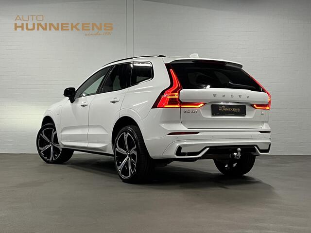 Volvo XC60 2.0 T6 Plug-in hybrid AWD R-Design Luchtvering | Trekhaak | Open dak | Adapt. cruise | Stuur-/stoelverwarming | Memory | Achteruitrij camera | Carplay