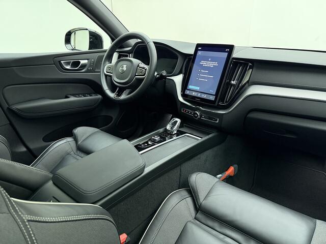 Volvo XC60 T6 350pk AWD Ultra Black Edition MY26 / Sportleder / Luchtvering / 360 camera / Keyless / Schuif-kanteldak / 21inch / Trekhaak.