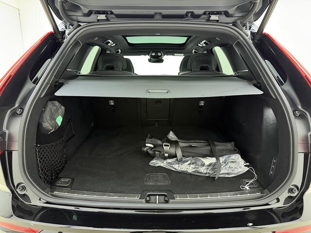 Volvo XC60 T6 350pk AWD Ultra Black Edition MY26 / Sportleder / Luchtvering / 360 camera / Keyless / Schuif-kanteldak / 21inch / Trekhaak.