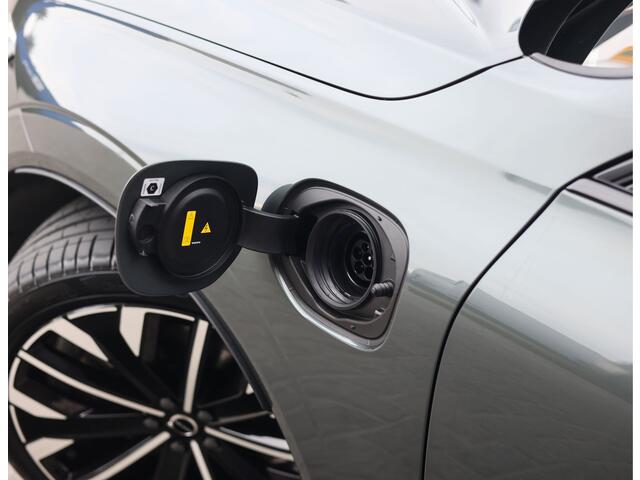 Volvo XC60 T8 AWD Ultra Dark | Direct rijden! - Trekhaak