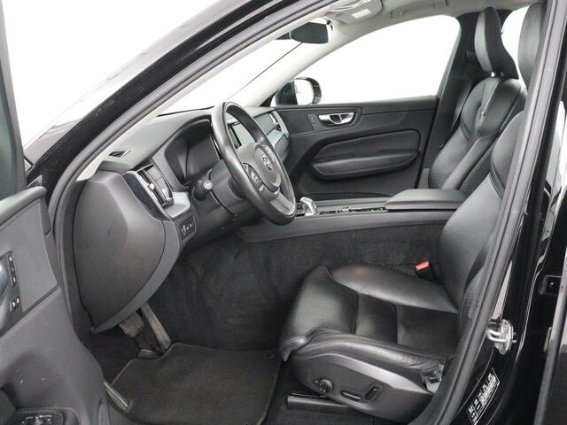 Volvo XC60 2.0 T8 Twin Engine AWD Inscription | Panoramadak | Leder | 360 Camera | Adaptive cruise | Stoelverwarming | Memory | Trekhaak | Carplay | Navigatie | Stuurverwarming | PHEV | Plug In