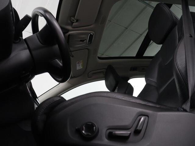 Volvo XC60 2.0 T8 Twin Engine AWD Inscription | Panoramadak | Leder | 360 Camera | Adaptive cruise | Stoelverwarming | Memory | Trekhaak | Carplay | Navigatie | Stuurverwarming | PHEV | Plug In