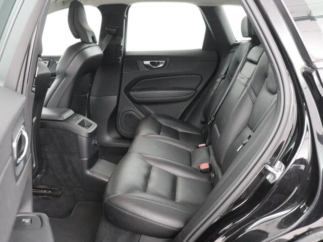 Volvo XC60 2.0 T8 Twin Engine AWD Inscription | Panoramadak | Leder | 360 Camera | Adaptive cruise | Stoelverwarming | Memory | Trekhaak | Carplay | Navigatie | Stuurverwarming | PHEV | Plug In