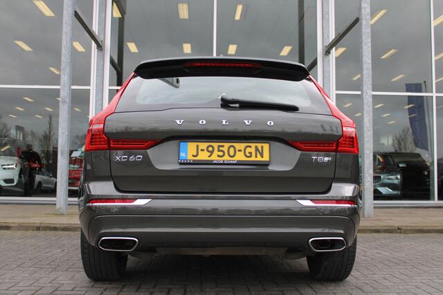 Volvo XC60 T8 Twin Engine AWD Momentum Pro Luchtvering | Schuif/kantel dak | Trekhaak | Verw. Stoel & Stuurwiel | BLIS | H&K audio |