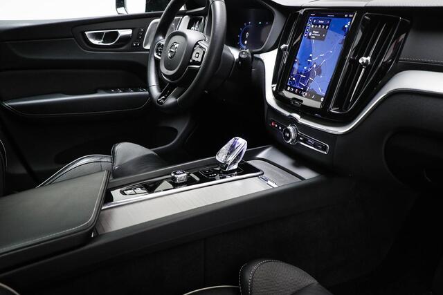 Volvo XC60 2.0 T6 Plug-in hybrid AWD R-Design | BOWER EN WILKINS | LUCHTVERING | HEAD UP | ACHTERBANKVERWARMING | 21"