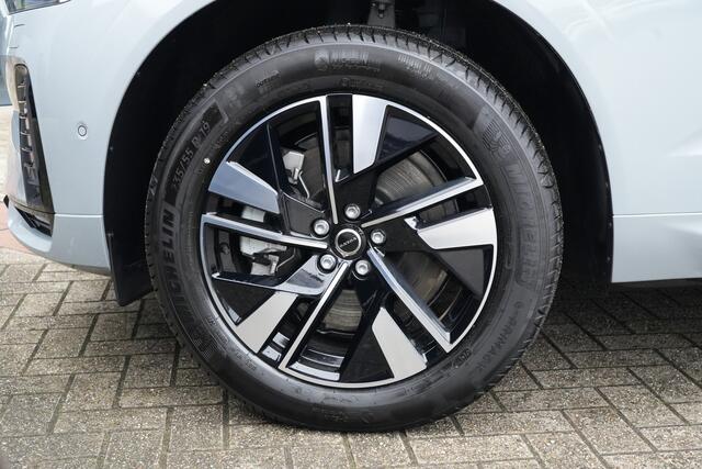 Volvo XC60 2.0 T8 Plug-in hybrid AWD MY26 Plus Dark 455pk Panoramadak/HarmanKardon/360Camera