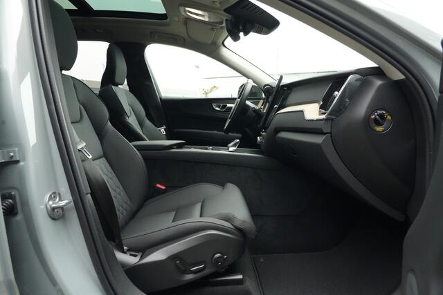 Volvo XC60 2.0 T8 Plug-in hybrid AWD MY26 Plus Dark 455pk Panoramadak/HarmanKardon/360Camera