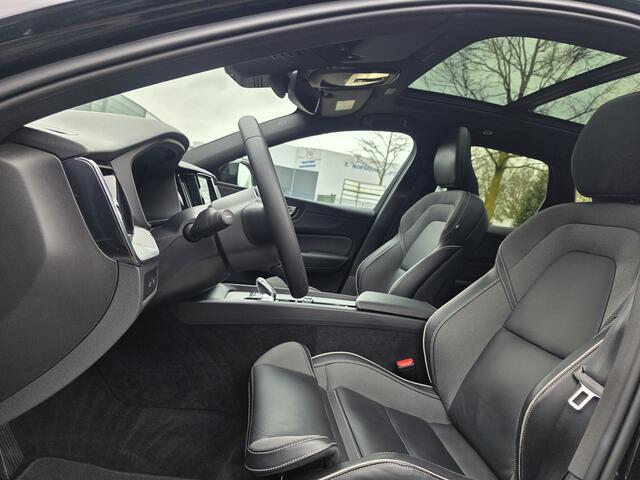 Volvo XC60 2.0 T6 Plug-in hybrid AWD Plus Dark