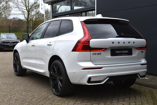 Volvo XC60 T6 Plug-in hybrid AWD Ultra Black Edition | Panoramadak | Verwarmbare voorstoelen en achterbank | 360 graden camera | Premium audio by Harman Kardon | Elektrische achterklep | Adaptieve cruise control