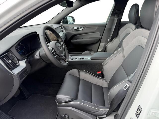 Volvo XC60 T6 Plug-in hybrid AWD Plus Black Edition | Panoramadak | Harman Kardon