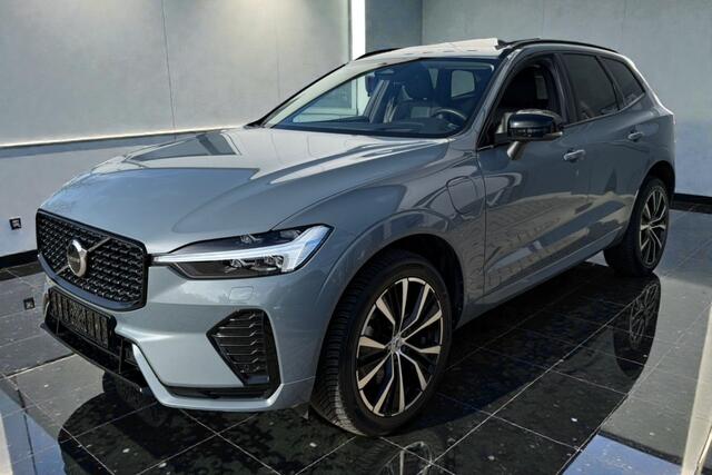 Volvo XC60 2.0 T8 AWD 335kW/456pk Aut8 Recharge LONG RANGE Ultimate Dark LUCHTVERING + HARMAN/KARDON + PANORAMADAK + EL.TREKHAAK + PILOT ASSIST + ADAPT.CRUISE + LANE ASSIST + STOEL-&STUURVERWARMING + CAMERA + KEYLESS + PARKSENSOREN + 20" LM-VELGEN!!