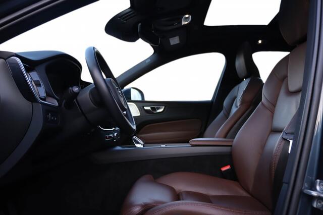 Volvo XC60 T6 Recharge Inscription | Pano | Bowers & Wilkins | Luchtv | 360