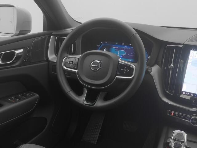 Volvo XC60 2.0 T6 Plug-in hybrid AWD Ultra Dark Long Range | PANO | 360° | ADAPTIVE | H&K | MEMORY | STOEL- EN STUURVERW. | TREKHAAK