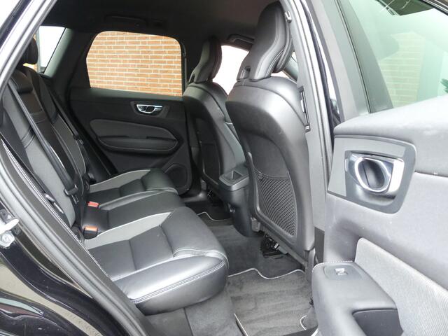 Volvo XC60 2.0 T4 R-Design / Trekhaak / 21 inch