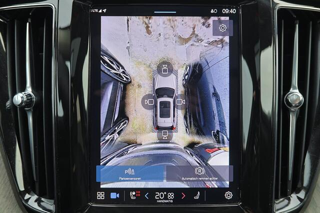 Volvo XC60 T8 Recharge AWD Ultimate Dark - Luchtvering - Panorama/schuifdak - IntelliSafe Assist & Surround - 360º Camera - Bowers & Wilkins audio - Verwarmde voorstoelen, stuur & achterbank - Parkeersensoren voor & achter - Elektr. bedienb. voorstoelen met geheugen