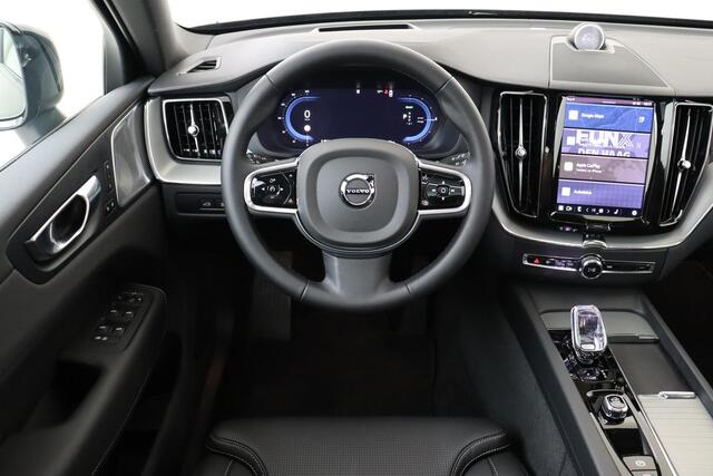 Volvo XC60 T6 PLUG-IN HYBRID AWD ULTRA BLACK EDITION -PANO.DAK|BOWERS&WILKINS|GEVENT.LEDER+MASSAGE|LUCHTVERING|360°CAM|PRIVACY.GLAS|HEAD-UP DISP.|21"