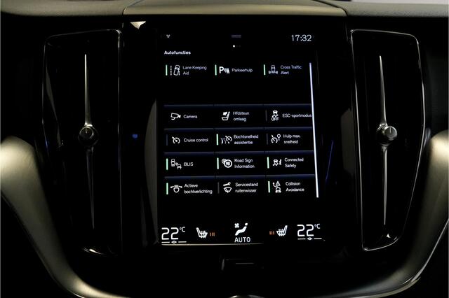 Volvo XC60 2.0 T8 AWD 287kW/390pk Aut8 Twin Engine Pro PANORAMADAK + LEER + ADAPT.CRUISE + PILOT ASSIST + PRIVACY GLASS + COMFORTSTOELEN + EL.TREKHAAK + BLIS + LANE ASSIST + COMFORTSTOELEN + MATRIX LED + PILOT ASSIST + ACHTERUITRIJCAMERA + PARKSENSOREN V&A + 18" LM-