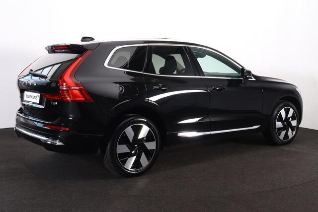 Volvo XC60 T6 Recharge AWD Ultra Bright - Panorama/schuifdak - IntelliSafe Assist & Surround - 360º Camera - Harman/Kardon audio - Adaptieve LED koplampen - Verwarmde voorstoelen, stuur & achterbank - Parkeersensoren voor & achter - Elektr. bedienb. voorstoelen met 