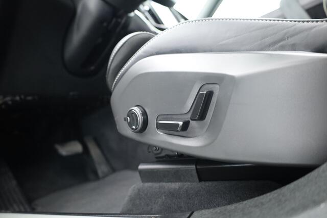 Volvo XC60 2.0 T8 Plug-in hybrid AWD Plus Dark | Luchtvering | Pano | Memory | 360cam | H&K Audio | Adapt. Cruise | CarPlay