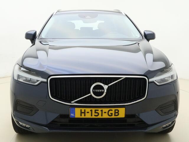 Volvo XC60 T5 252pk Momentum Pro / BLIS / Park assist camera / Pilot assist / Trekhaak / Stoelverwarming / Apple carplay /