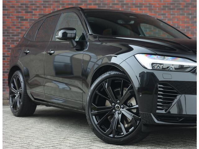 Volvo XC60 T8 AWD Ultra Black Edition | Pano - Trekhaak - HUD