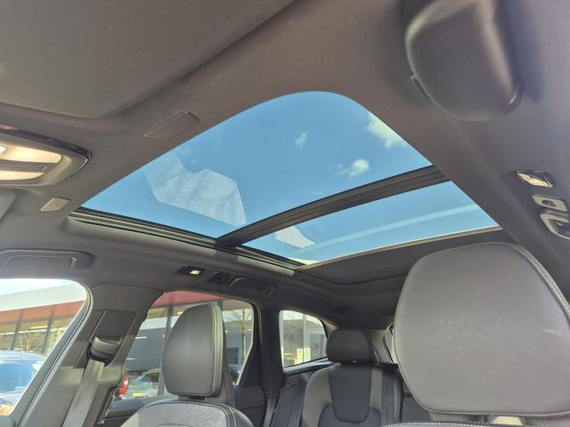 Volvo XC60 2.0 T6 Plug-in hybrid AWD Plus Dark 21Inch/ACC/360Cam etc.