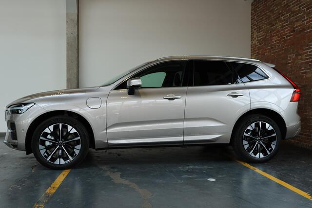 Volvo XC60 T6 Automaat Plug-in hybrid AWD Plus Bright | Schuif/Kantel-Panoramadak | 360º Visual Park Camera | Harman Kardon Premium Audio | Elektrisch Verstelbare Voorstoelen | 20 inch Lichtmetalen Wielen | Parkeersensoren voor + achter