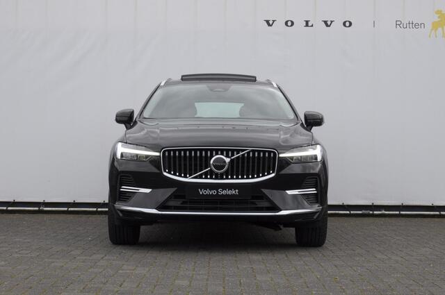 Volvo XC60 T6 350PK Automaat Plug-in hybrid AWD Plus Bright Panoramisch schuif-kanteldak / Google infotainment / Lederen bekleding / Parkeersensoren voor en achter met parkeercamera / Road Sign information / Cruise Control