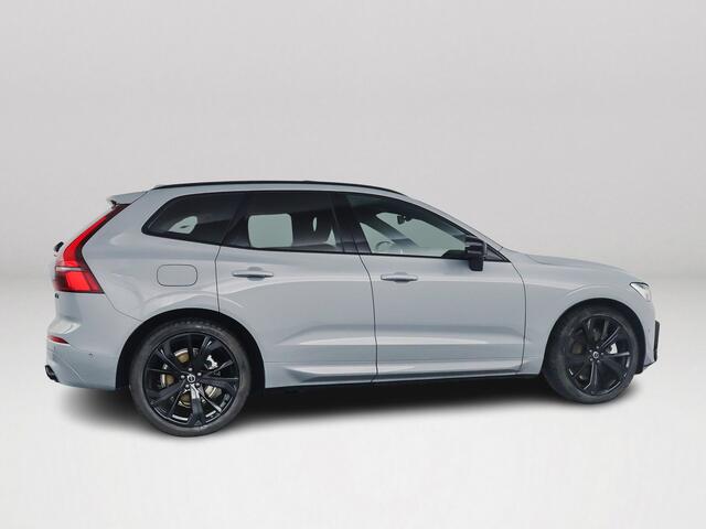 Volvo XC60 T6 Plug-in hybrid AWD Plus Black Edition Heico Styling | Panoramadak | 360° camera | Head-up Display | Harman Kardon | Stoel- en Stuurverwarming | Trekhaak