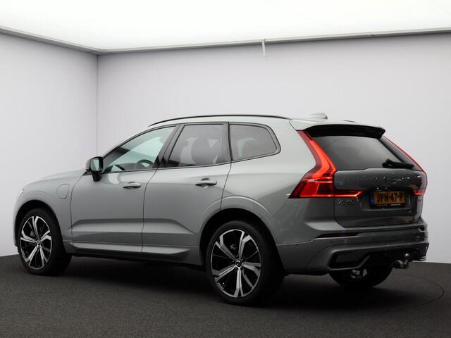 Volvo XC60 2.0 T8 Plug-in hybrid AWD Ultra Dark Automaat / Panoramadak / Bowers & Wilkins audio / 21" velgen / Trekhaak / Gelaagde ramen / Privacy Glass / 360* camera