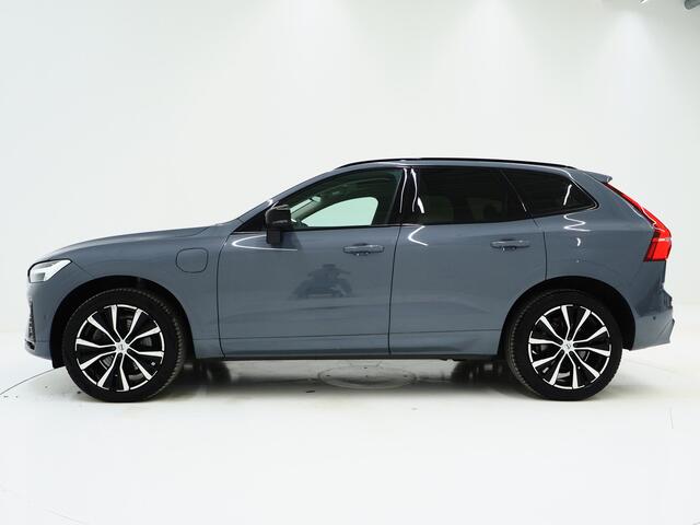 Volvo XC60 2.0 T6 Plug-in hybrid AWD Ultimate Dark Long Range | Panoramadak | Pilot Assist | Harman/Kardon | Leder | HUD | 360 | Keyless | Carplay