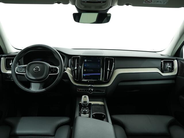 Volvo XC60 2.0 T6 PHEV 350PK AWD INSCRIPTION AUT8 | Trekhaak | Panoramadak | Harman Kardon | 360 camera