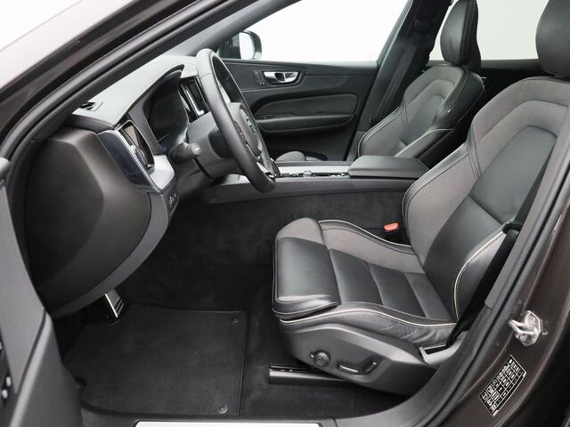 Volvo XC60 2.0 T8 Plug-in hybrid AWD R-Design | FACELIFT | PANO | CAMERA | KEYLESS | MEMORY | STOELVERWARMING | TREKHAAK