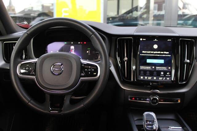 Volvo XC60 2.0 T8 Plug-in hybrid AWD Plus Black Edition Elek. Trekhaak | 360 Camera | Panorama dak | Getint glas