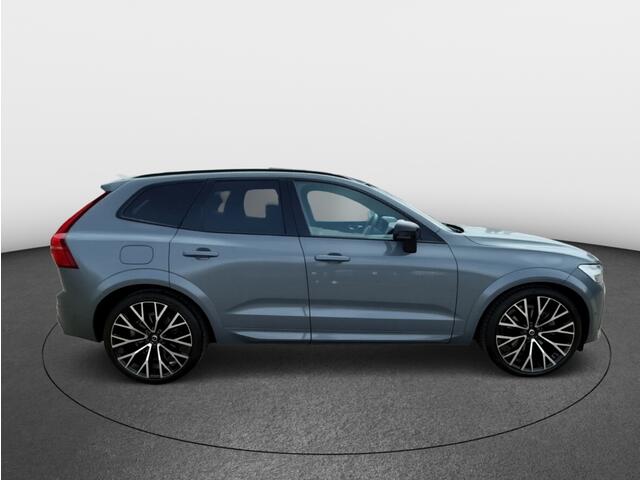 Volvo XC60 2.0 B5 Inscription | Luchtvering | HarmanKardon | Panoramadak