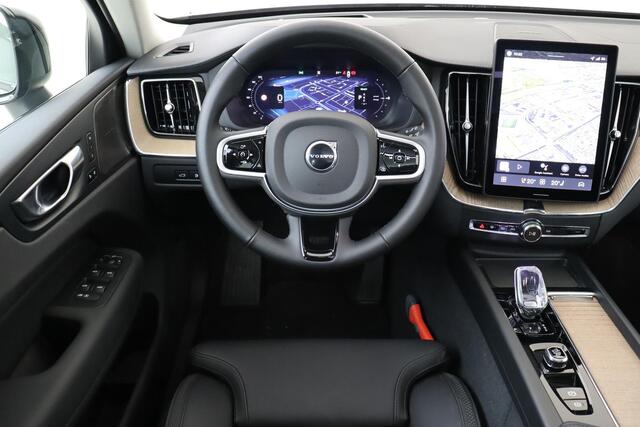 Volvo XC60 II T6 PLUG-IN HYBRID AWD ULTRA DARK -PANO.DAK|HARMAN/KARDON|360°CAM|POWER-SEATS|TREKHAAK|20"|FACELIFT