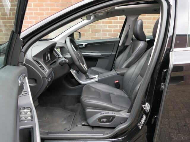 Volvo XC60 2.0 T5 FWD Polar+ / Panoramadak / Harman/Kardon / Camera / Xenon