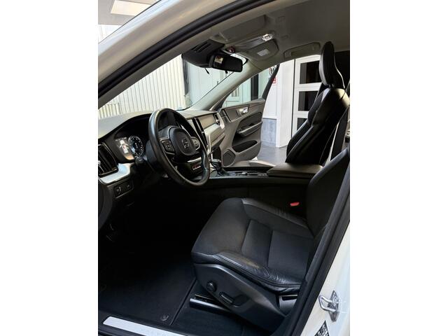 Volvo XC60 2.0 T5 Momentum