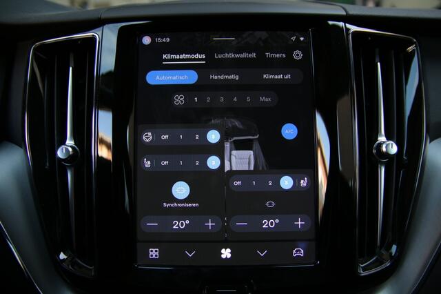 Volvo XC60 2.0 B4 Momentum Pro Business