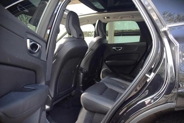 Volvo XC60 2.0 T8 Plug-in hybrid AWD Inscription |CAMERA|PANO