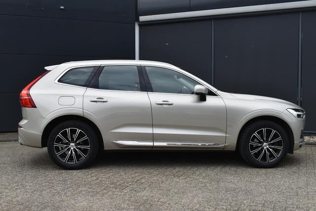 Volvo XC60 T5 AWD Inscription | 1e eigenaar | Stoelverwarming | Adaptieve Cruise Control | Elektrische stoelen met geheugen functie | Elektrische achterklep | Apple CarPlay/AndroidAuto | Navigatiesysteem | BLIS