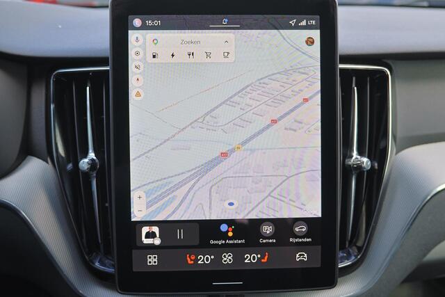 Volvo XC60 T6 Recharge AWD Plus Black Edition - Panorama/schuifdak - IntelliSafe Assist & Surround - 360º Camera - Harman Kardon audio - Adaptieve LED koplampen - Verwarmde voorstoelen, stuur & achterbank - Parkeersensoren voor & achter - Elektr. bedienb. voorstoele