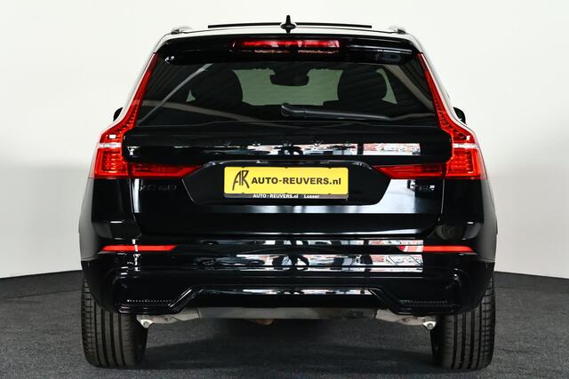 Volvo XC60 2.0 T8 Plug-in hybrid AWD Ultra Black Edition / Opendak / Harmankardon / HUD / Pilot assist