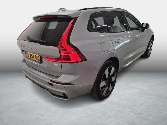 Volvo XC60 2.0 T6 Plug-in hybrid AWD Plus Dark | Long range | Donker Glas | Adaptieve Cruise Control | Parkeer Camera | Panoramadak | Stoel/stuurverwarming | Elektr. verstelbare voorstoelen | Sportstoelen |