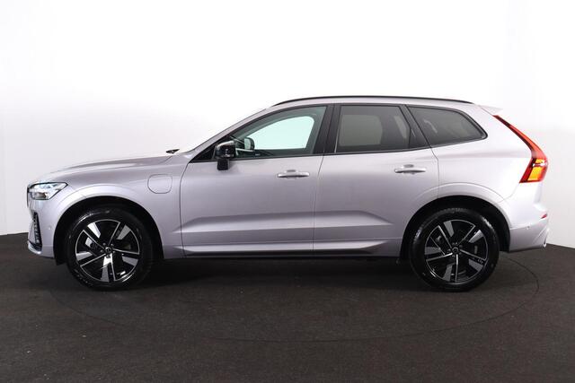 Volvo XC60 T6 Recharge AWD Plus Dark - Panorama/schuifdak - IntelliSafe Assist & Surround - 360º Camera - Harman/Kardon audio - Verwarmde voorstoelen, stuur & achterbank - Parkeersensoren voor & achter - Elektr. bedienb. voorstoelen met geheugen - Head up display - 