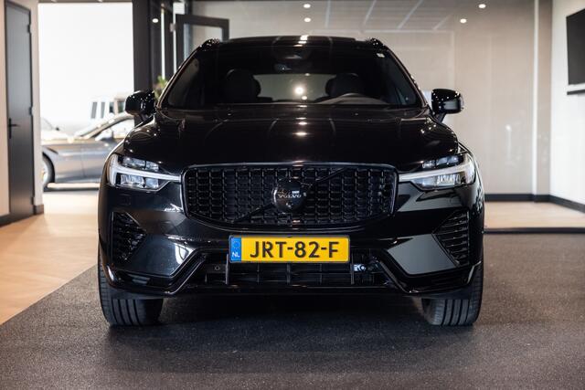 Volvo XC60 T8 Plus Black Edition AWD | H&K | 360 Cam | Pano |