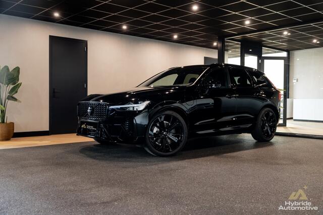 Volvo XC60 T6 Plus Black Edition Recharge AWD | Luchtvering | H&K | HuD | P