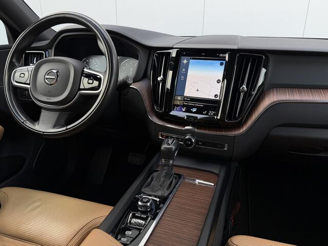 Volvo XC60 2.0 T5 AWD Inscription Trekhaak/Pano/Luchtvering/Leer.