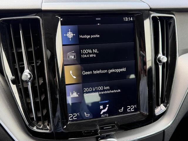 Volvo XC60 2.0 T5 Inscription Elek. trekhaak / Memory / Elek. Stoelen / Stoelverwarming / All-season / Camera / Dodehoek /