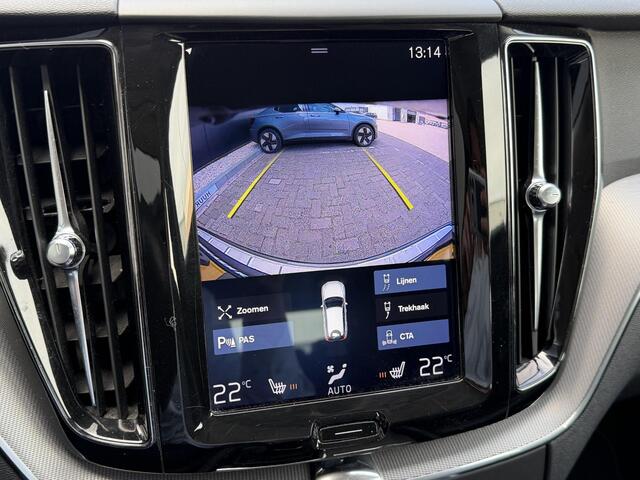 Volvo XC60 2.0 T5 Inscription Elek. trekhaak / Memory / Elek. Stoelen / Stoelverwarming / All-season / Camera / Dodehoek /